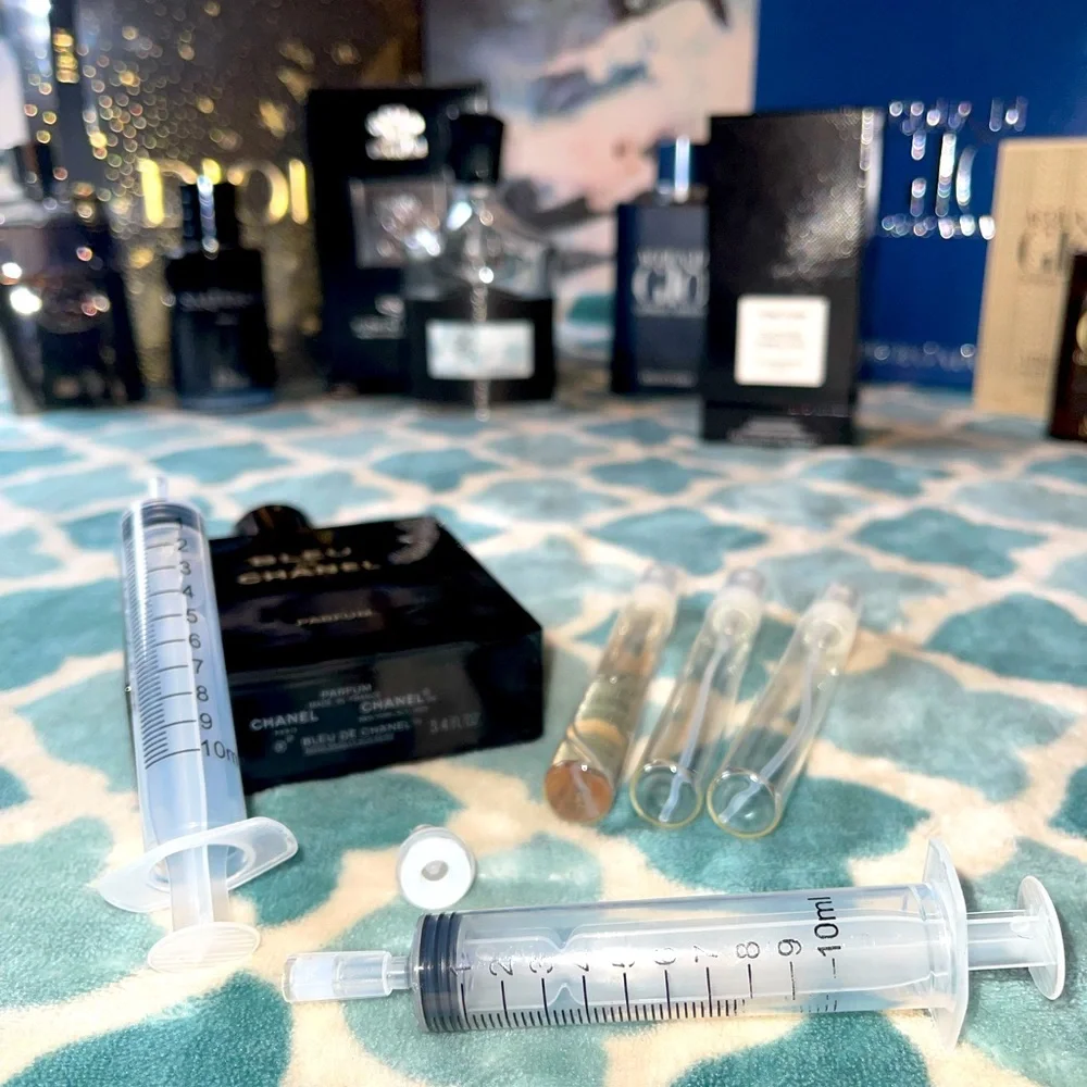 π₯ Bleu de Chanel PARFUM 10ml Sample π₯ - Picture 5 of 9